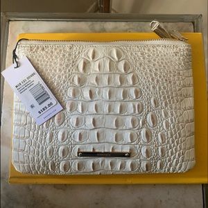 Brand new Crossbody Brahman bag
